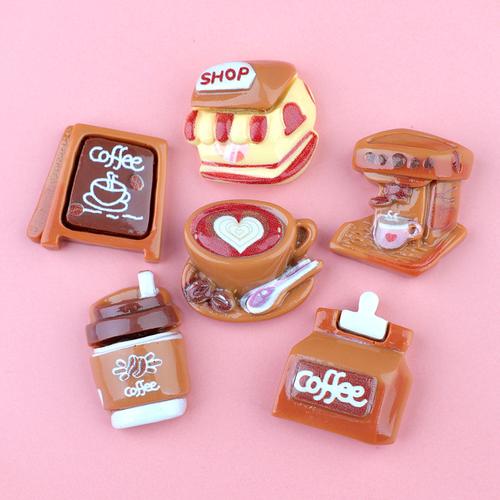 饰品;装饰礼品;工艺美术品及收藏品批发;塑料制品批发;动漫及游艺用品